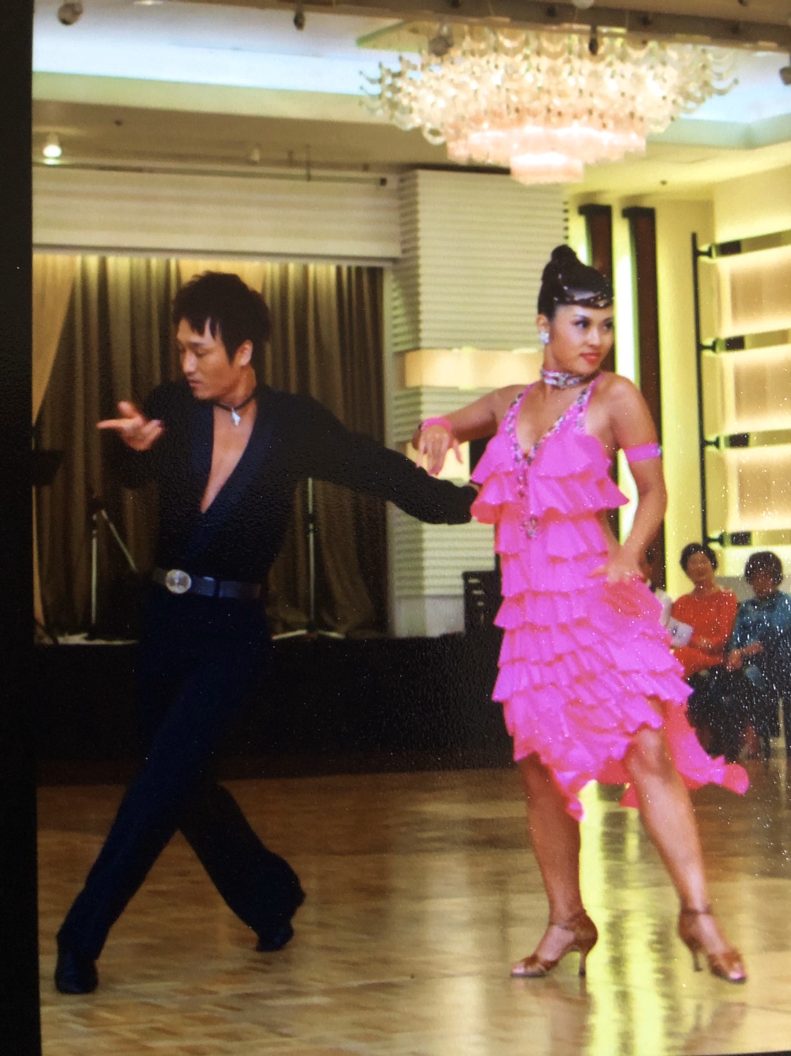 宮城勇・美由紀組のダンス写真